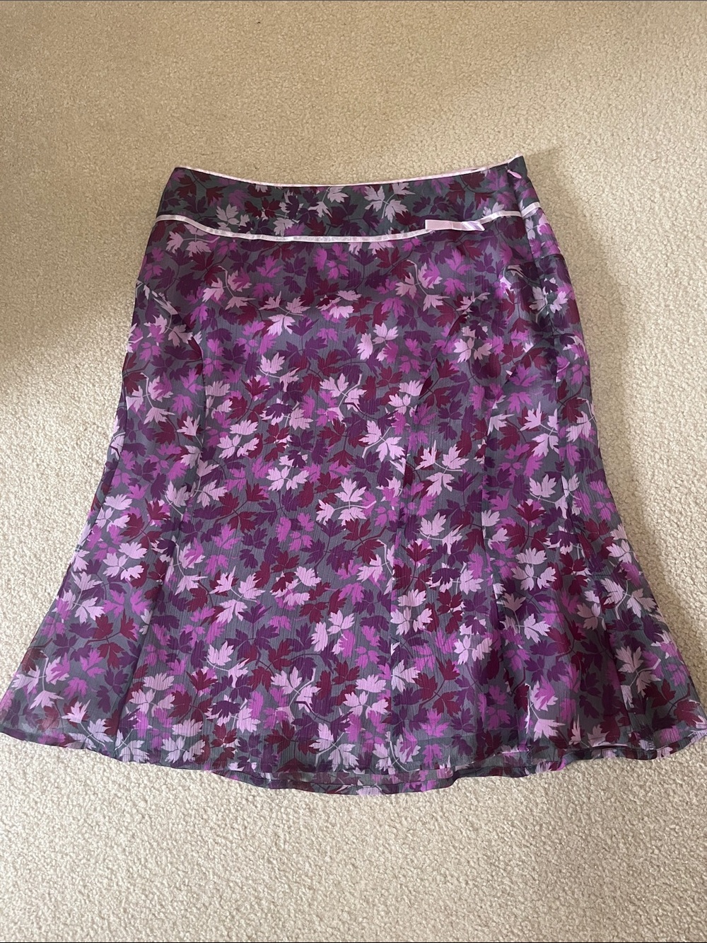Liz Claiborne Floral Purple A-Line Midi Skirt Fit & Flare Size 10 fully lined